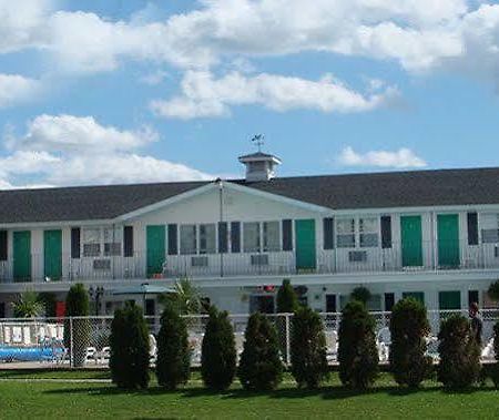 Colonial Motel 威斯康星戴尔 外观 照片