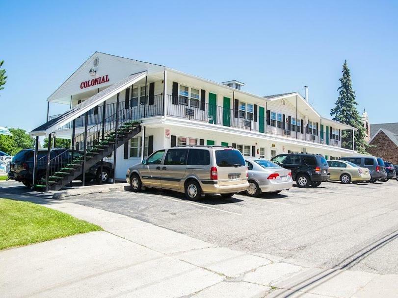 Colonial Motel 威斯康星戴尔 外观 照片